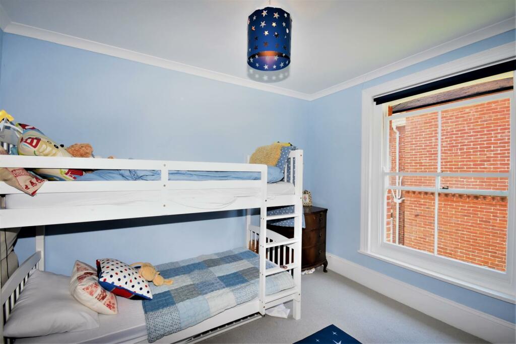 Bedroom 3.JPG