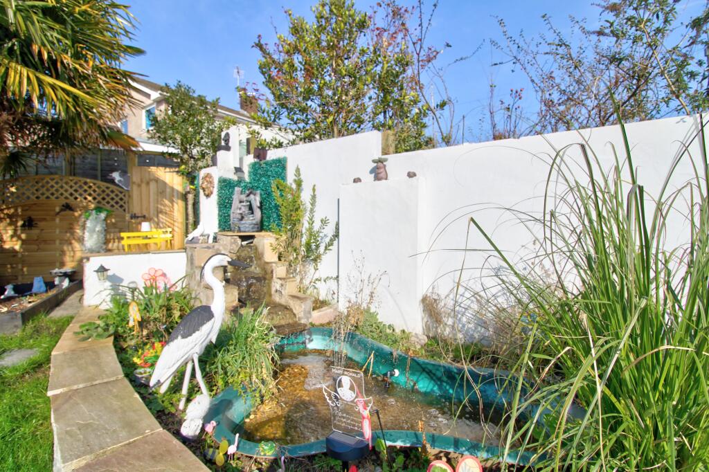 IMG_0657_8_9_Realistic