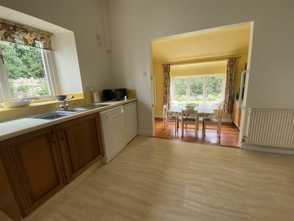 Kitchen.jpeg