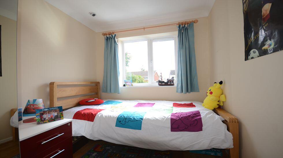 bed 2resized.JPG
