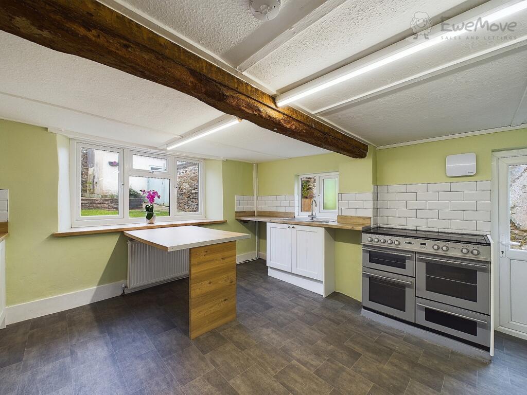 EweMove South Molton - East Street - Kitchen 1