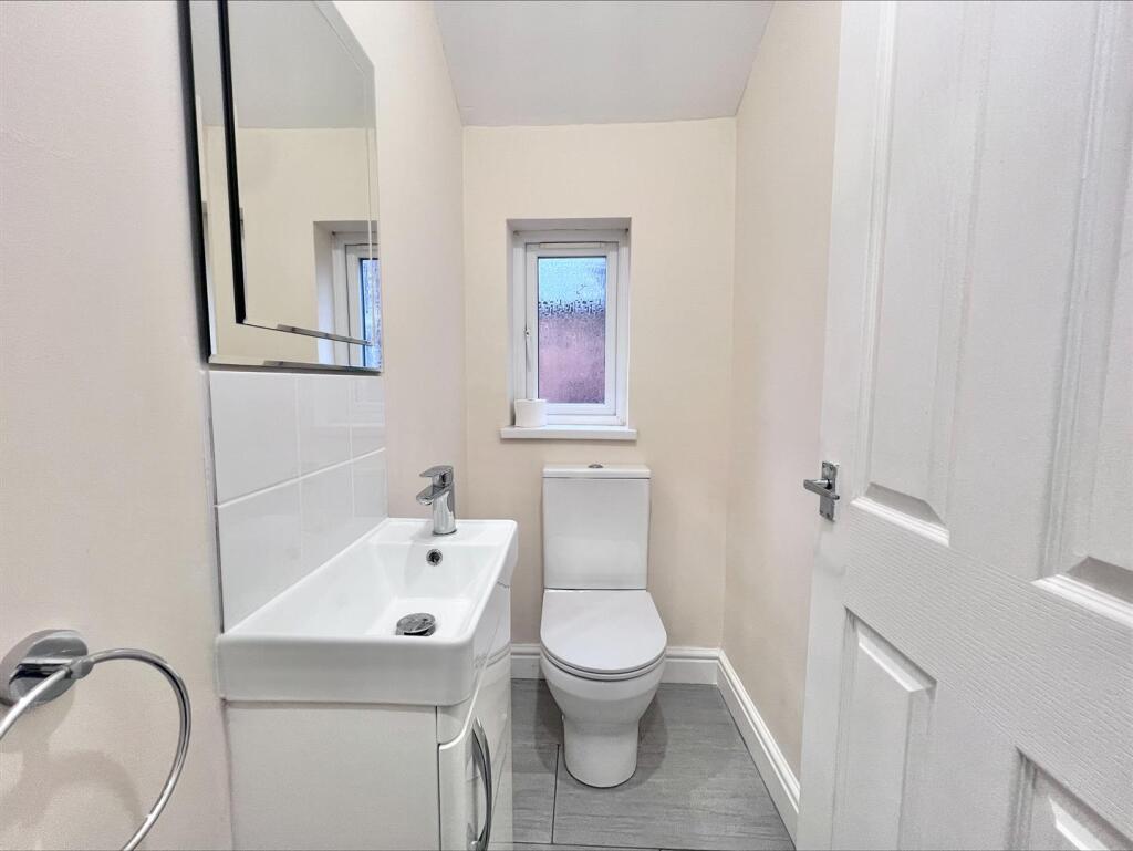 upstairs wc1.jpeg