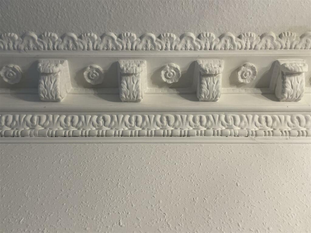 Cornice