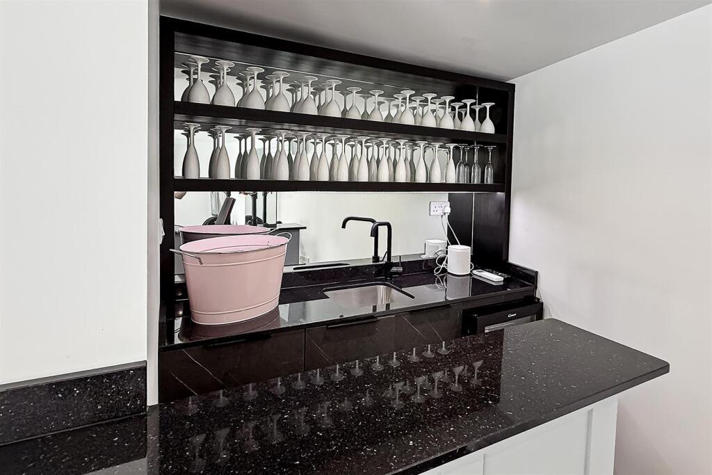 346LondonRoad-85.jpg