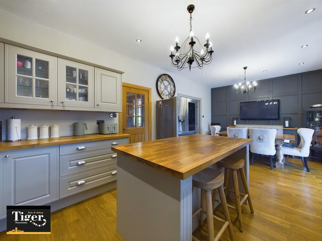 CAM03440G0-PR0065...