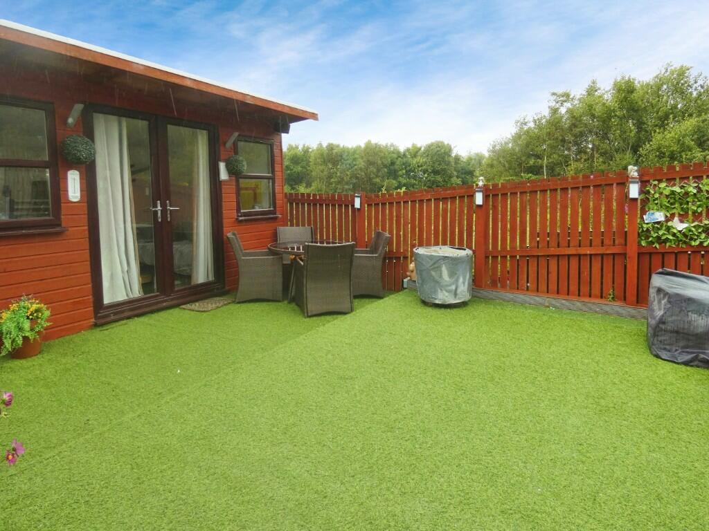Summer House (Ext)