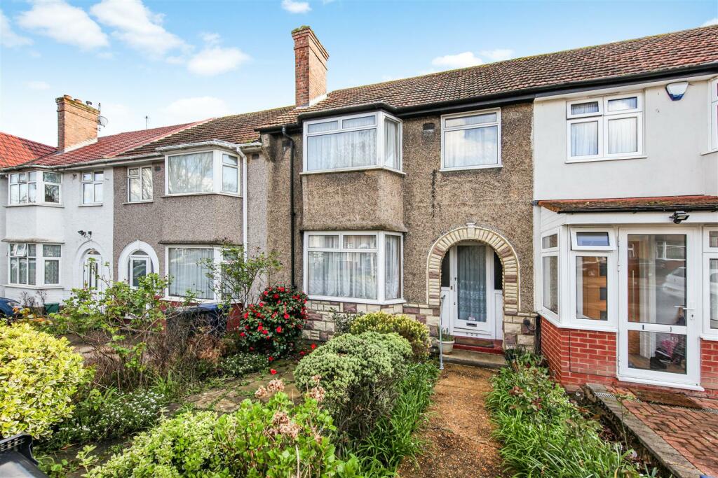 18 Cambridge Avenue - idNXKPqywYYdTeXsTSqb.jpg