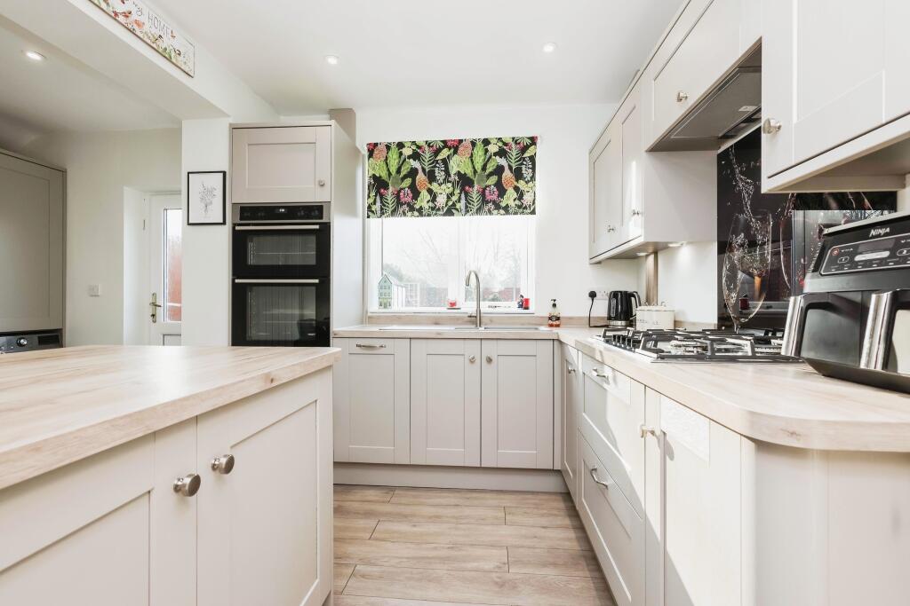 108kingstonavenuekingstonavenueworcesterwr38pp-26