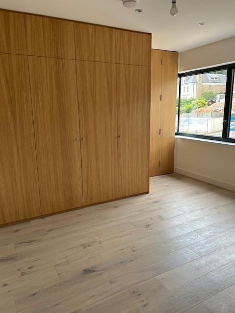 bedroom.jpg