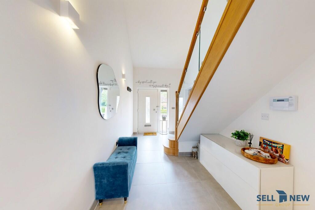 Entrance hall way 