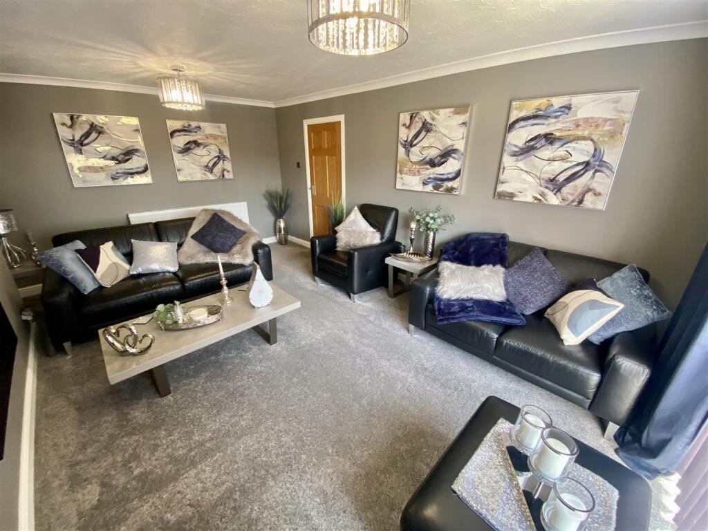 Bramleys Estate Agents - Fairfield Drive - Mirfiel