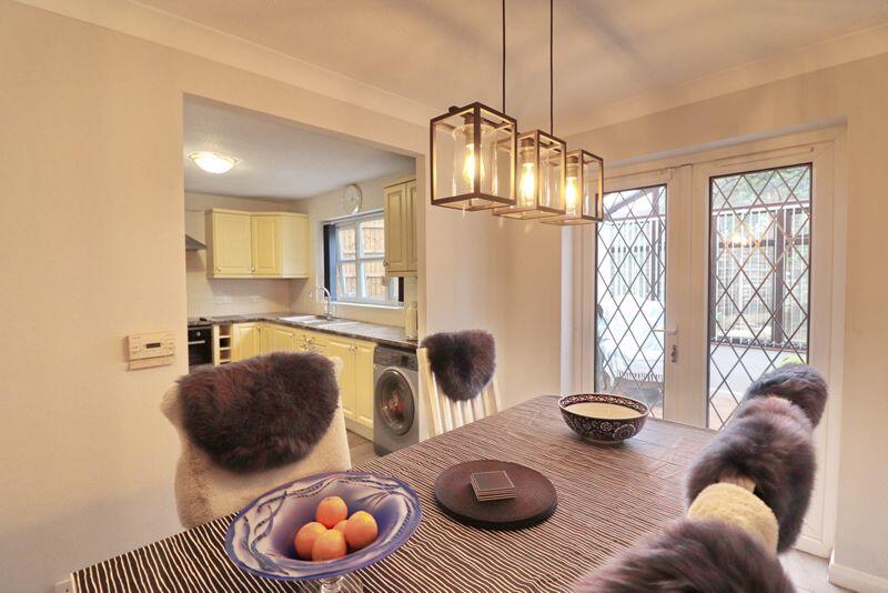 Dining/Kitchen