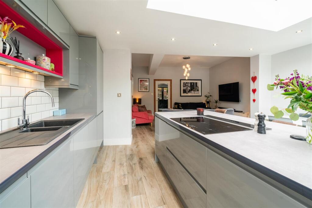 Open Plan Kitchen-3.jpg