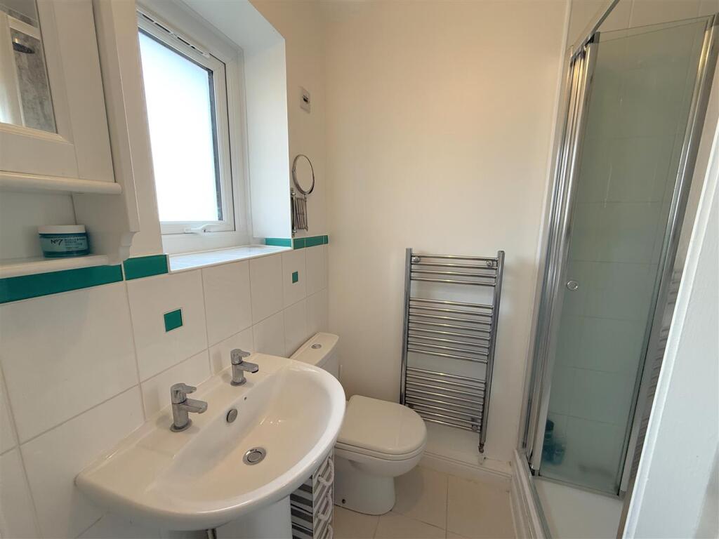 En-suite.JPG