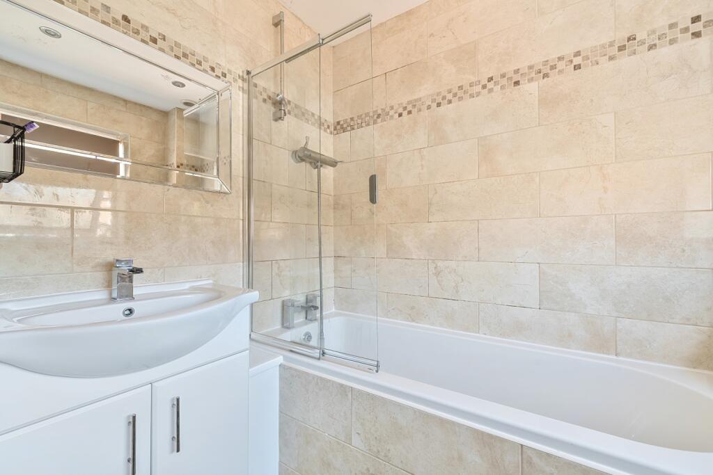 1303165-10-683dbfd5a7d30