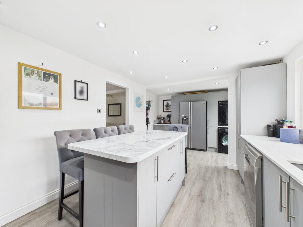 breakfast/kitchen
