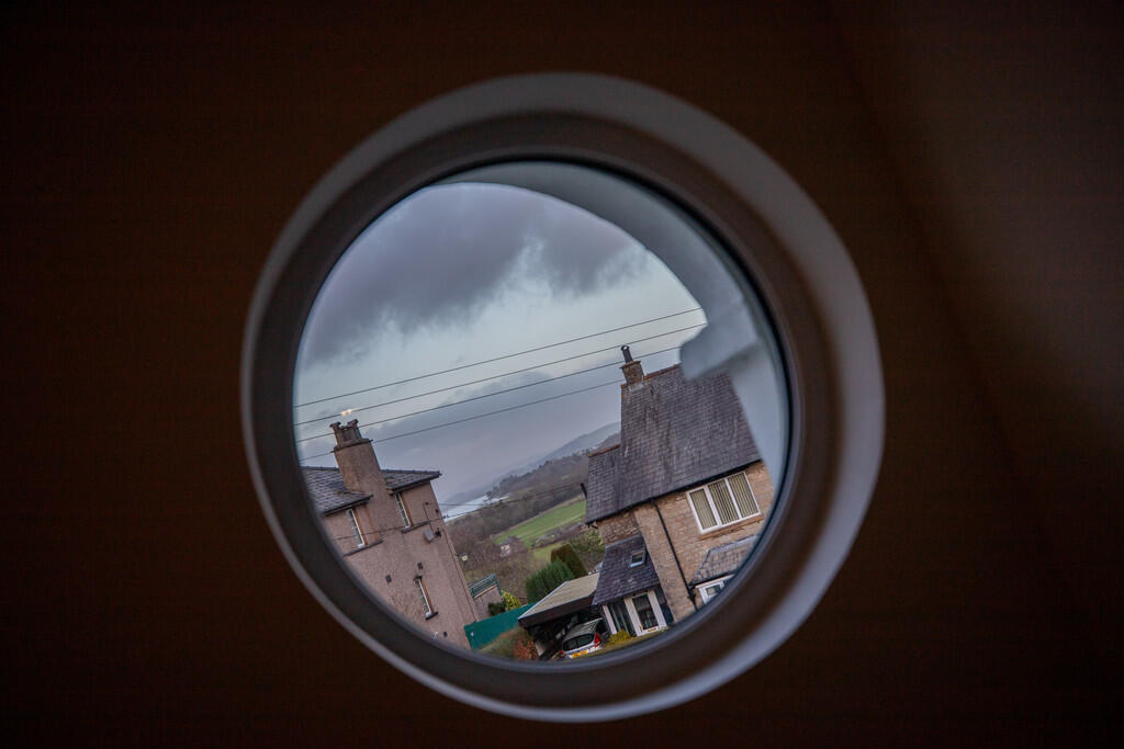 Porthole Window
