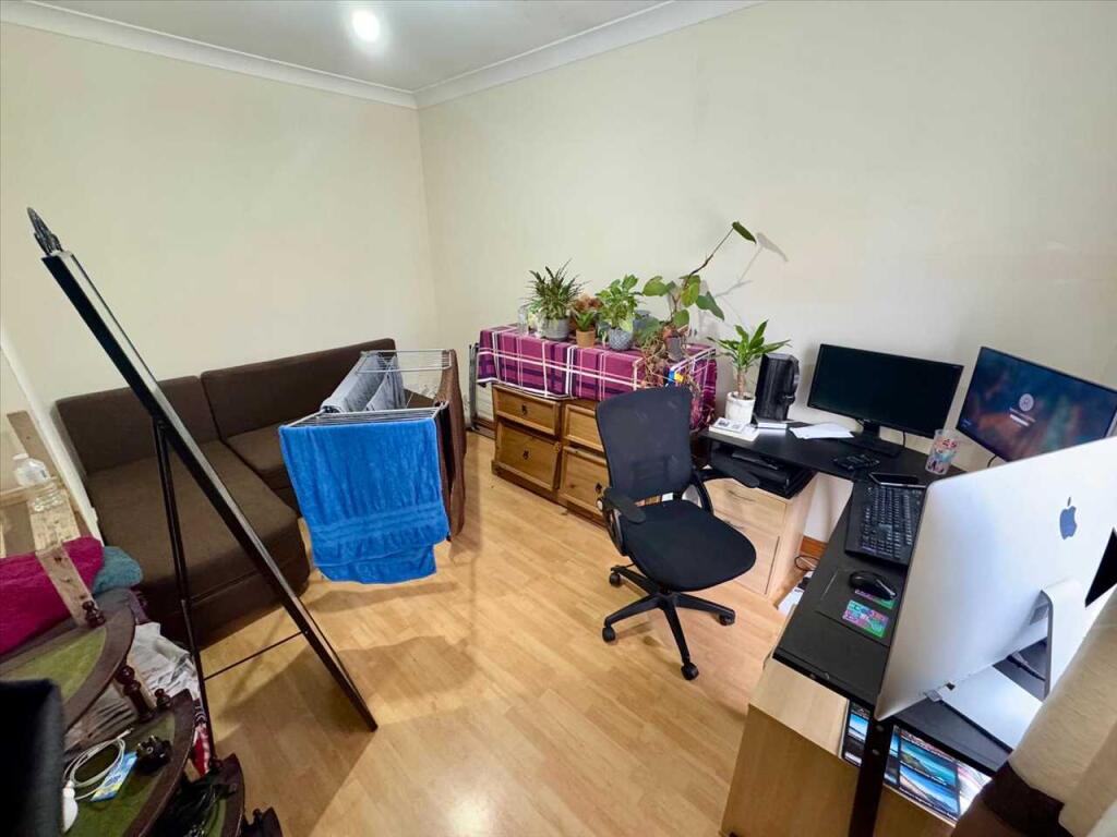 Bedroom 2 (Flat)