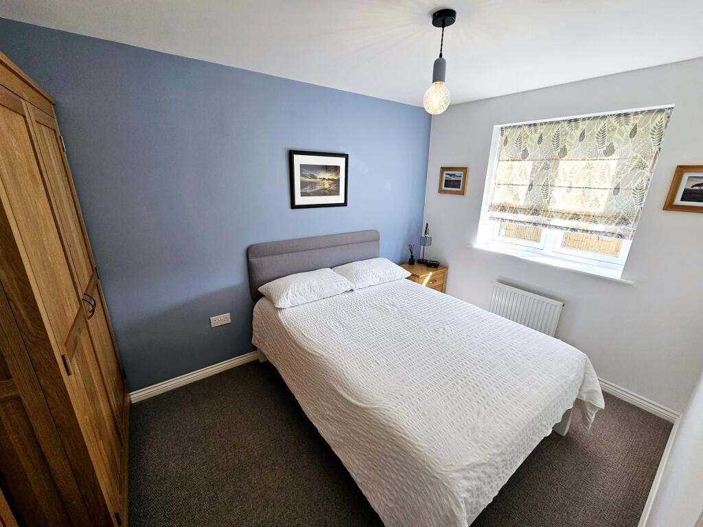 ea41737f-a9ee-4fc2-a606-4037fd5afa32