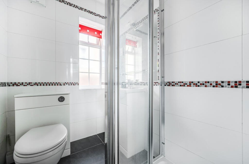 1323719-16-687636...