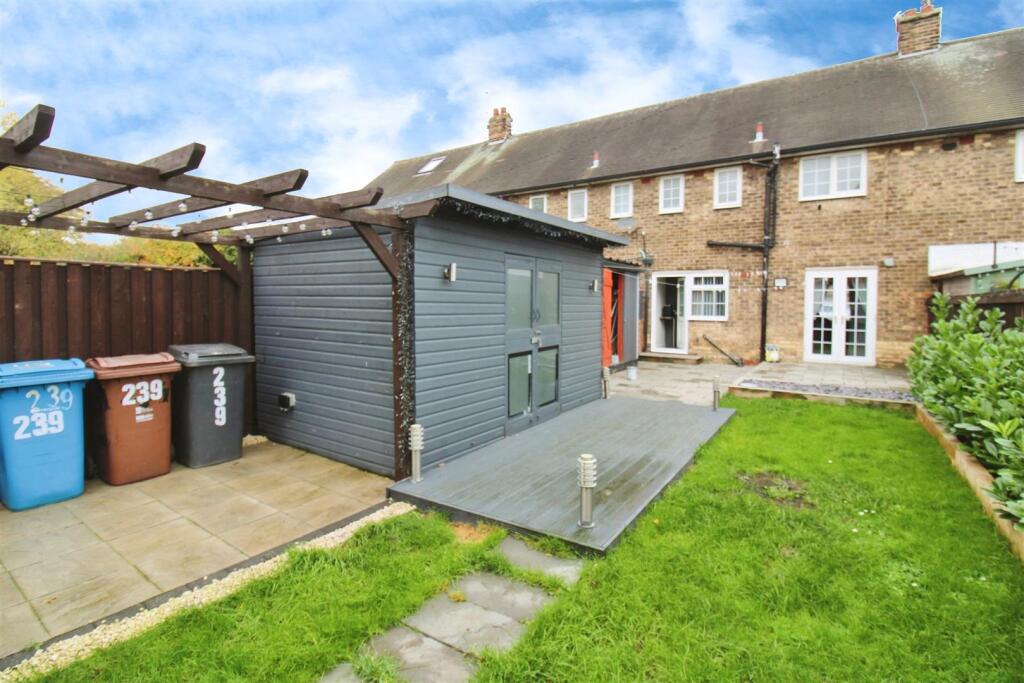 Gardens And Car Parking Amenities