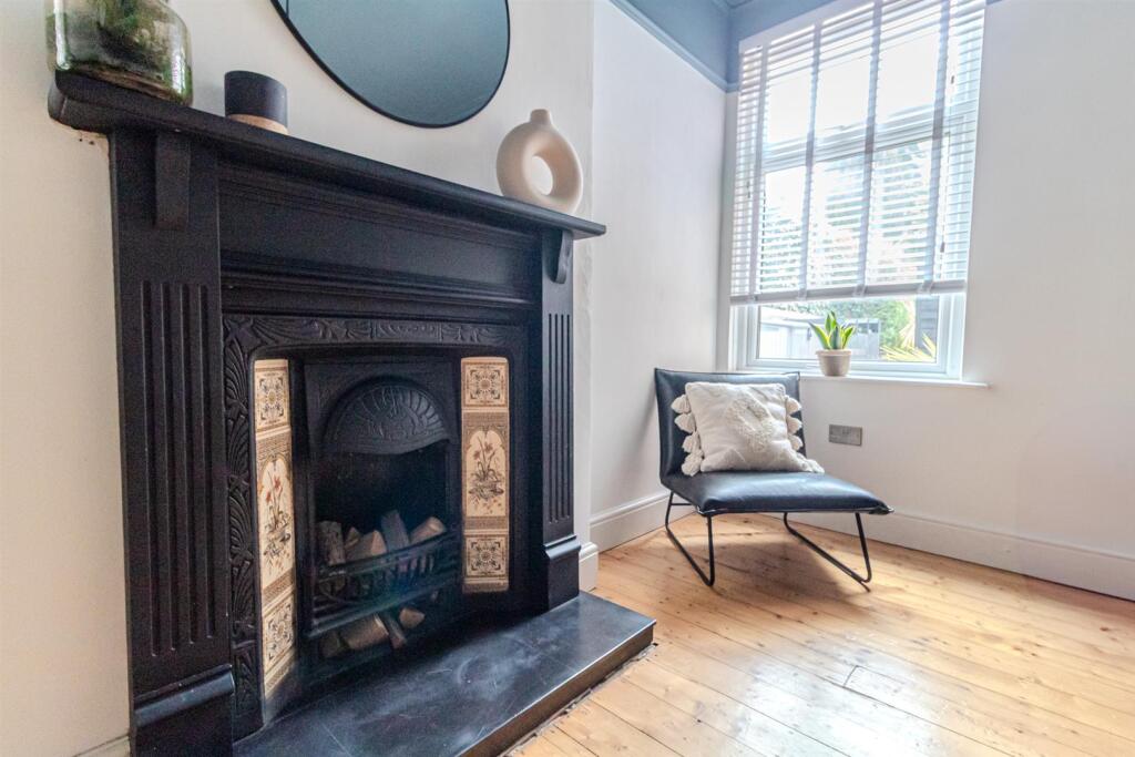 58, Thorneywood Mount Thorneywood, Nottingham, NG3