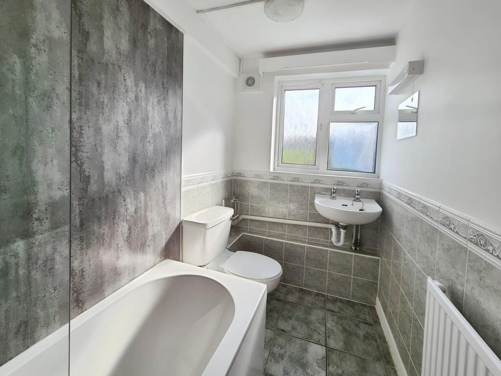 3ba992de-10000268...