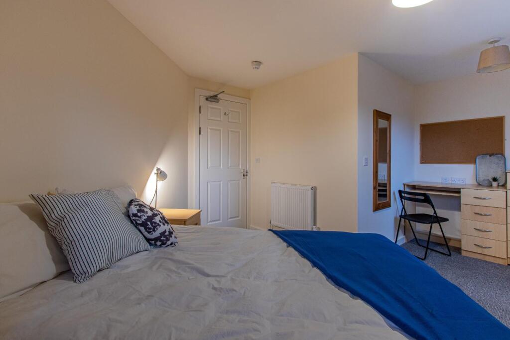 Miskin Street 114 NEW-12.jpg
