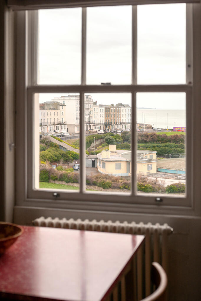 199118 - ParagonCourt_KElliott_06.jpg