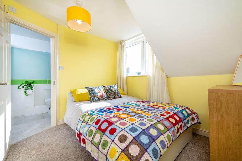 2nd floor bedroom