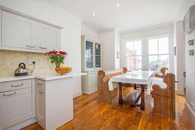 Open-Plan Kitchen/Dining Room