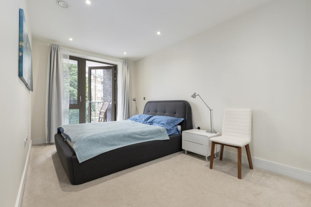 corio house 14 - bed