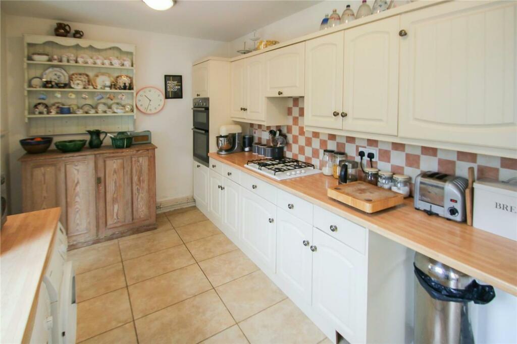 Breakfast Kitchen 2