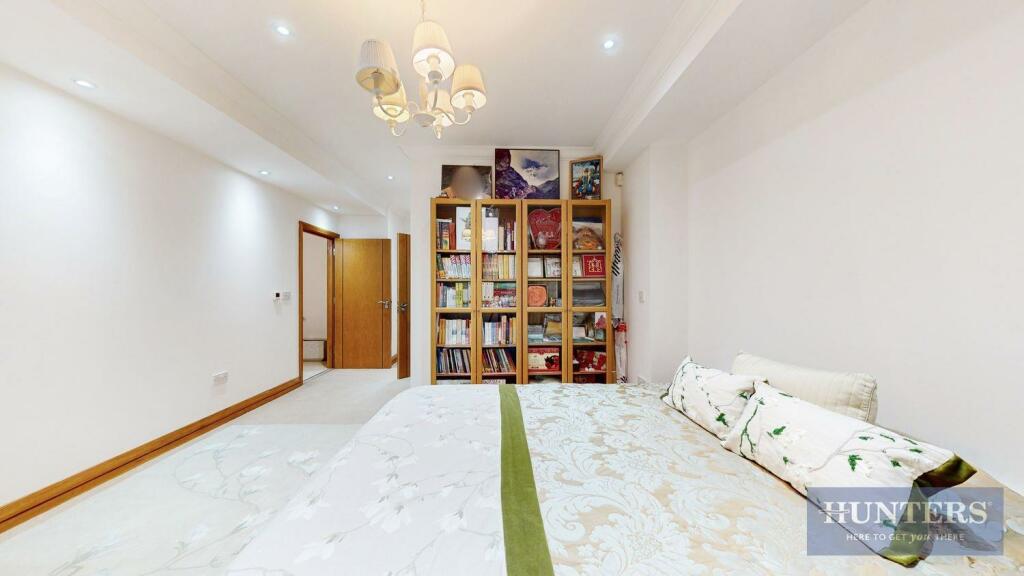 Pramukh Krupa, Chorleywood Road - uPsJHP7VeqO1gWUI