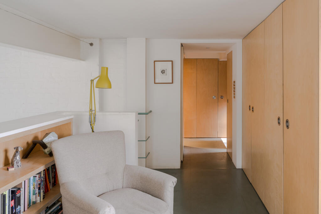 240815 - 16, 1, Stannary Street-5.jpg