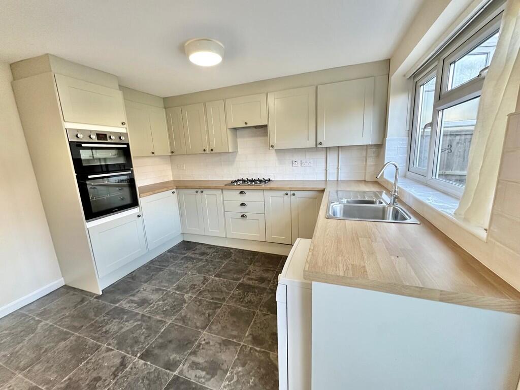 IMG-20250318-WA00...