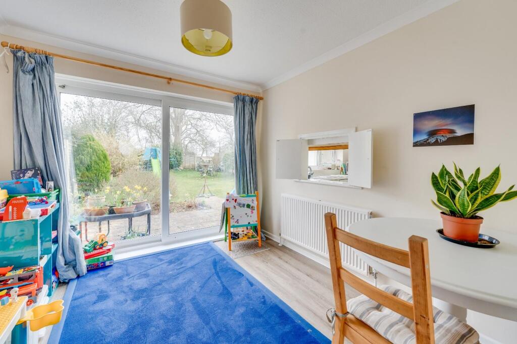 1.5 - dining room.jpg