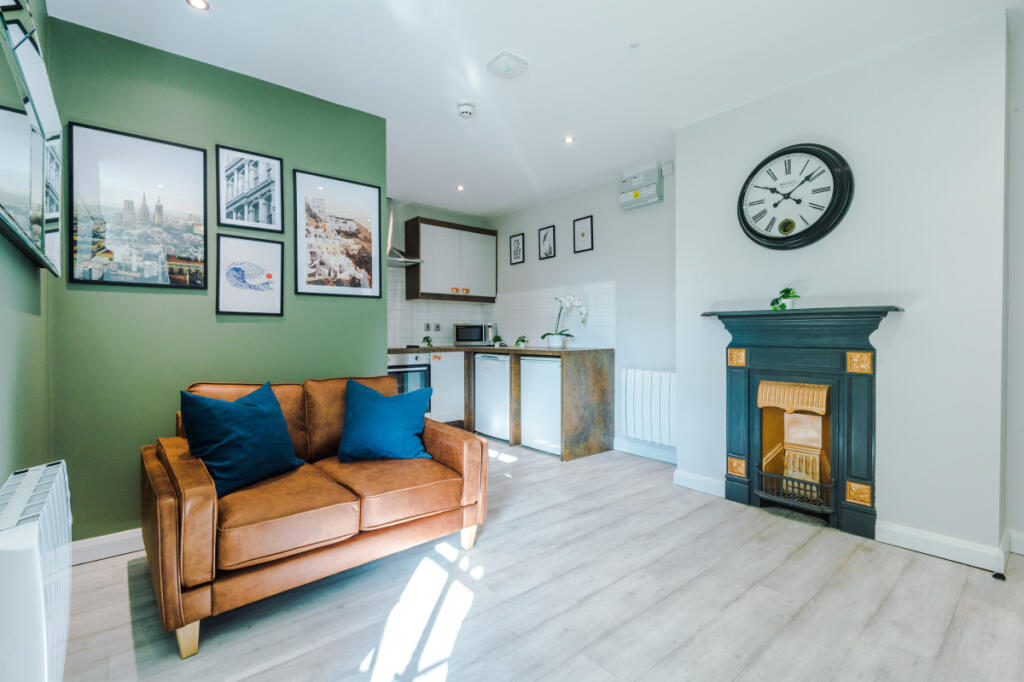 Jesmond View, Block A, Flat 8, Living Room 1