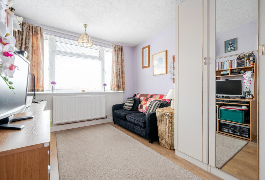 23-68235ba733910-...