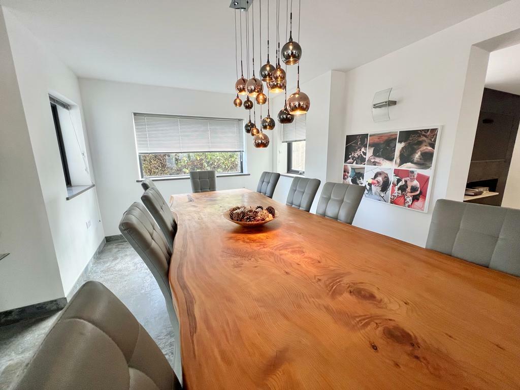 PHOTO-2023-05-08-21-41-25 (3).jpg