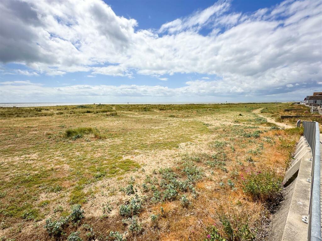 JAYWICK BEACH