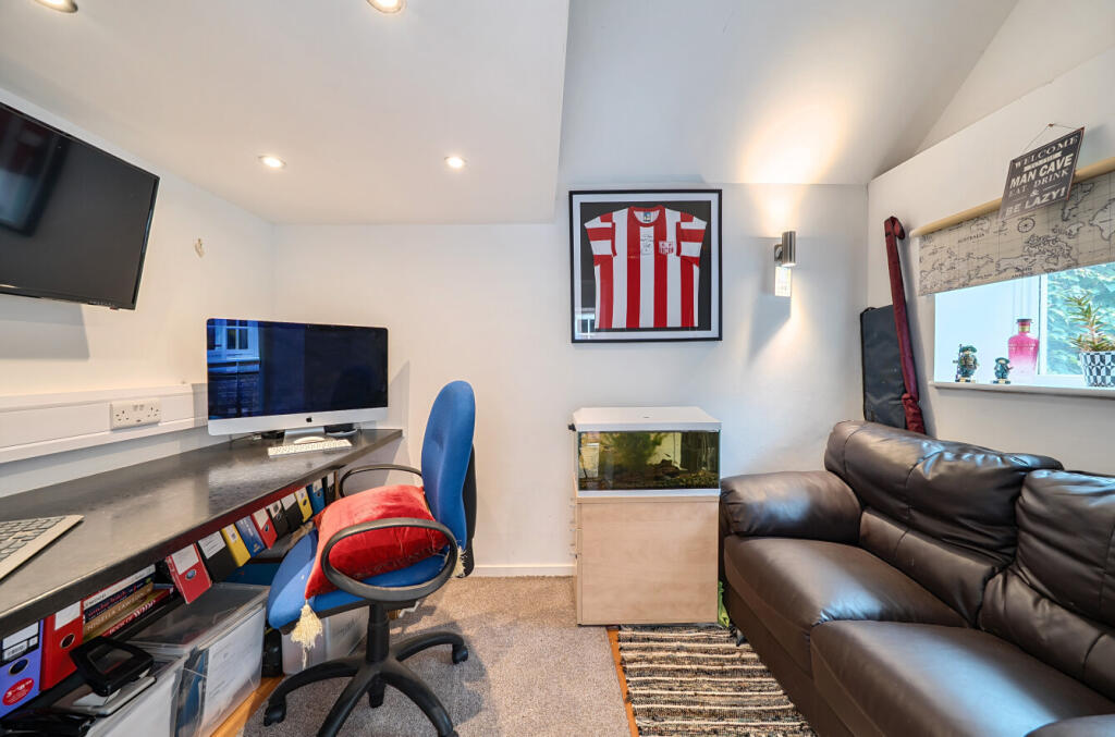 1336764-7-689cdd2...