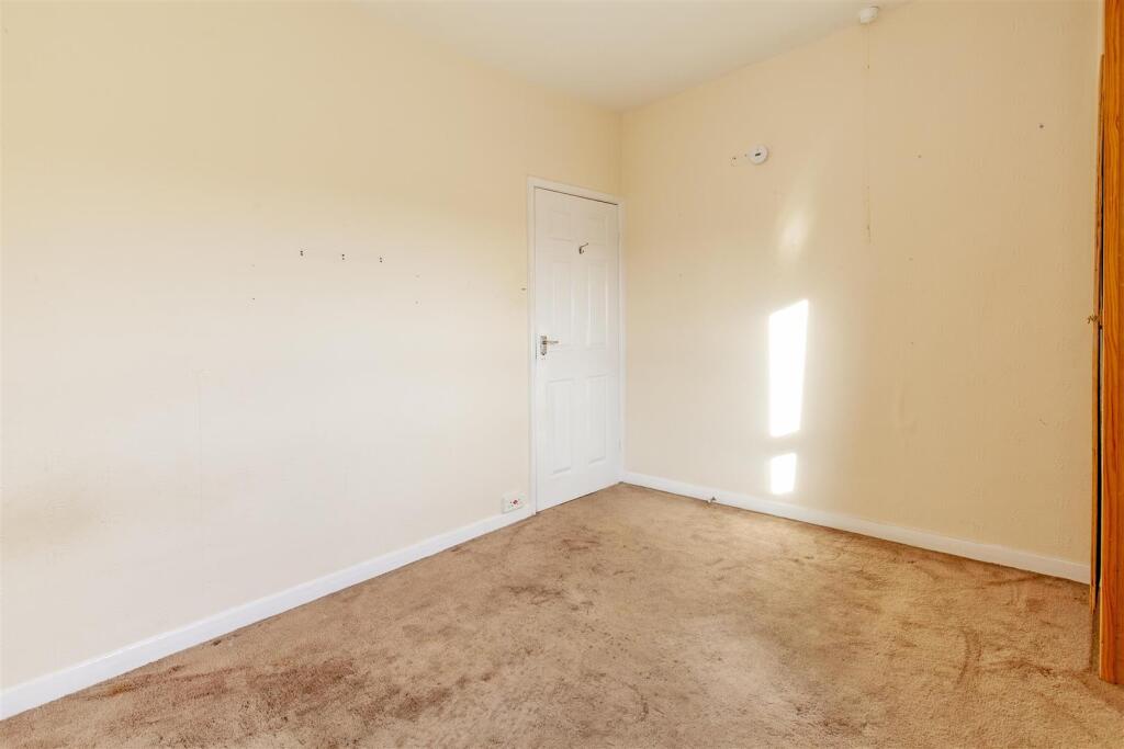 Bedroom 2-3.jpg