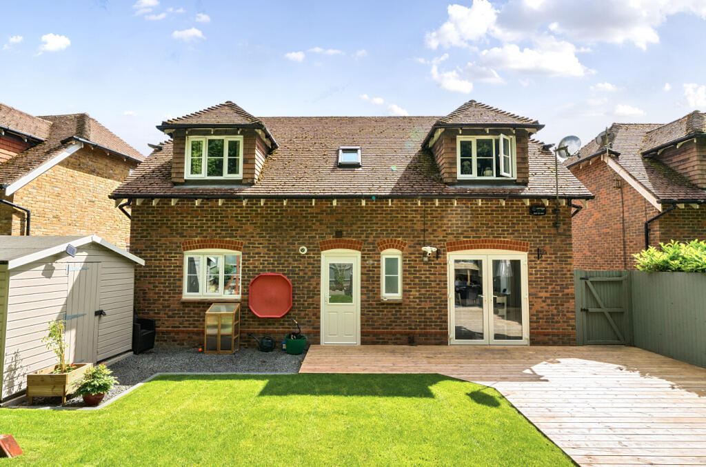 1272690-6-6836f7b...