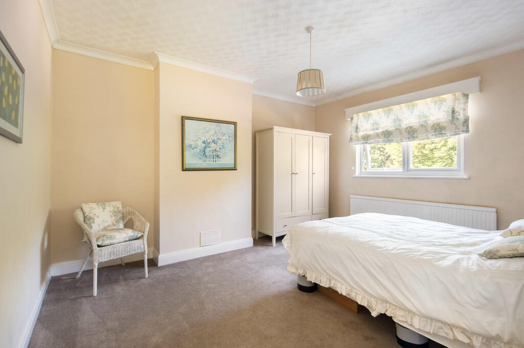 7_Bedroom