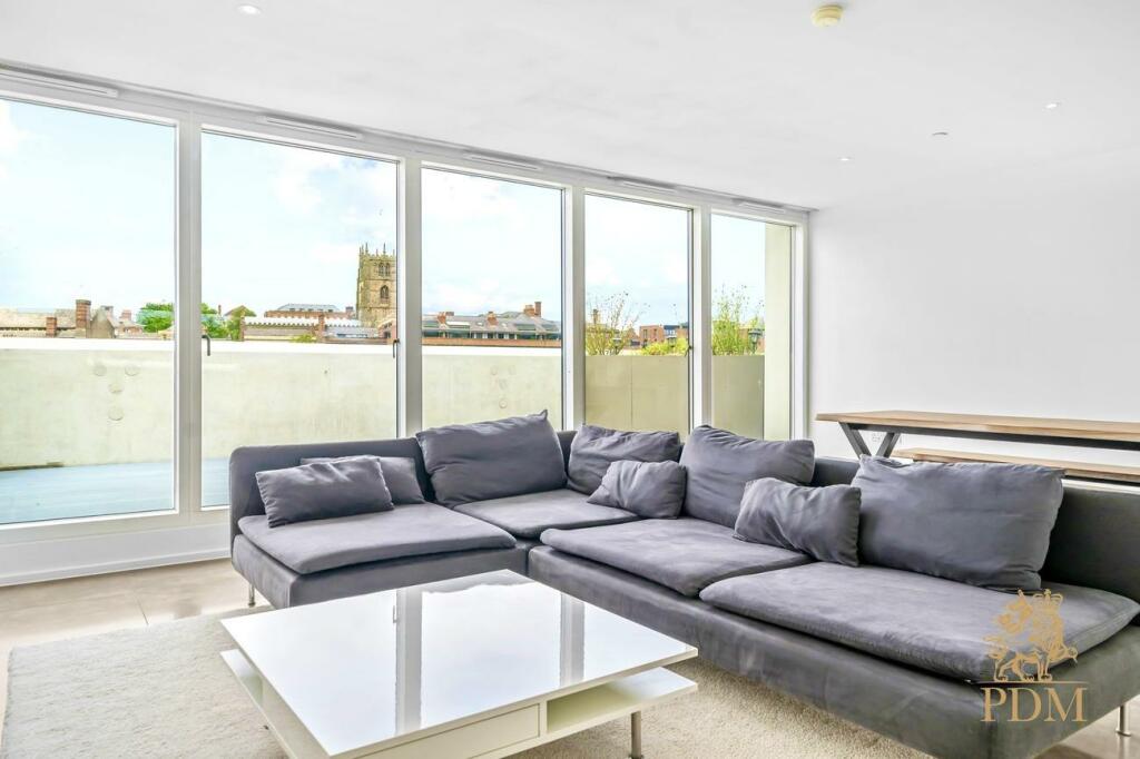 APT 513 Nottingham One Canal Street Nottingham NG1