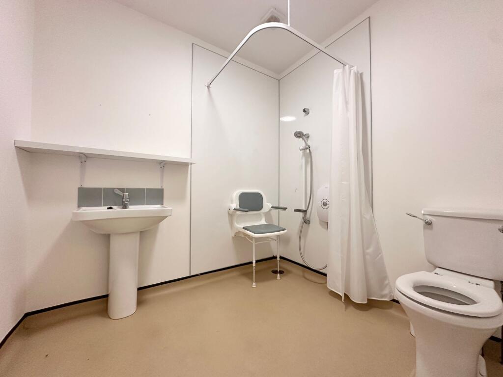 Ground floor Wet Room