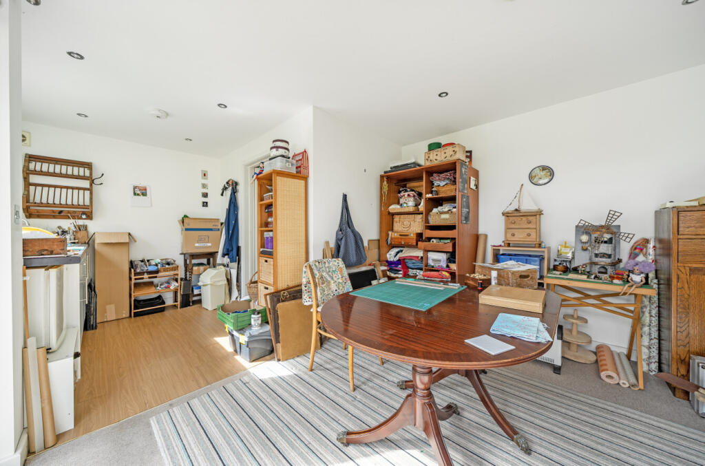 1329240-19-687e75...