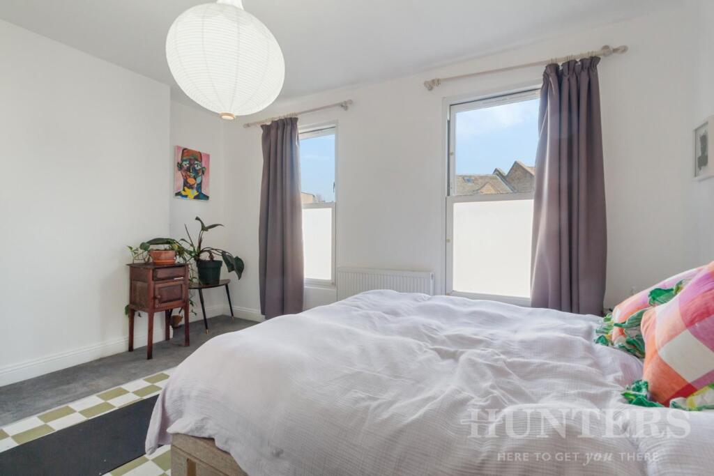 219 West Green Road N15 5EA-3.jpg