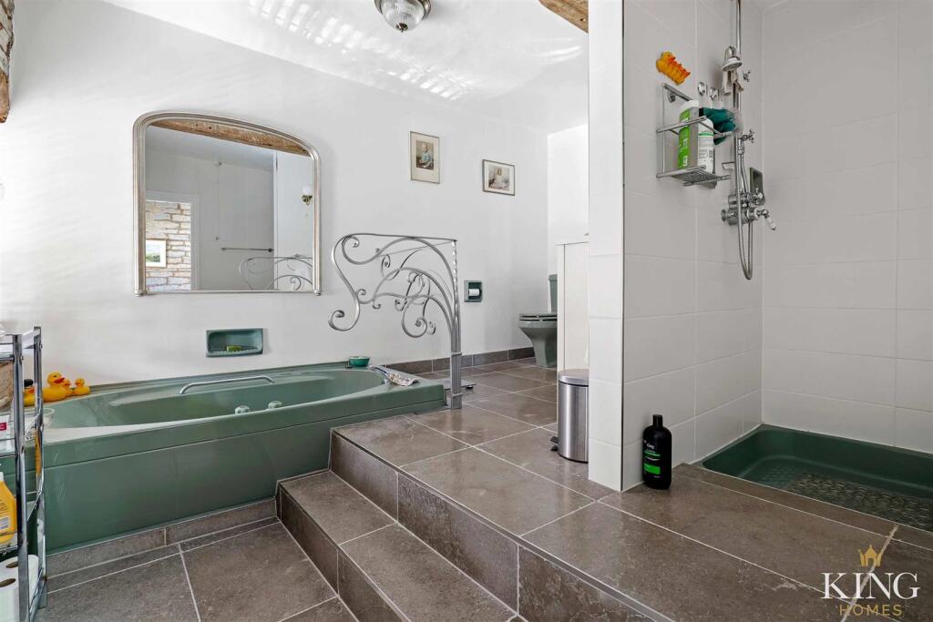 King Homes-34.jpg